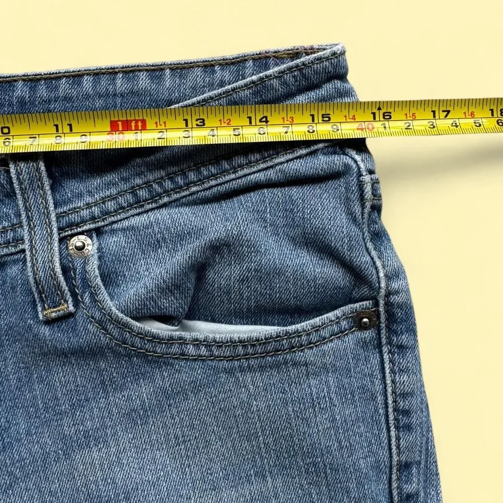 Levis levi’s light wash